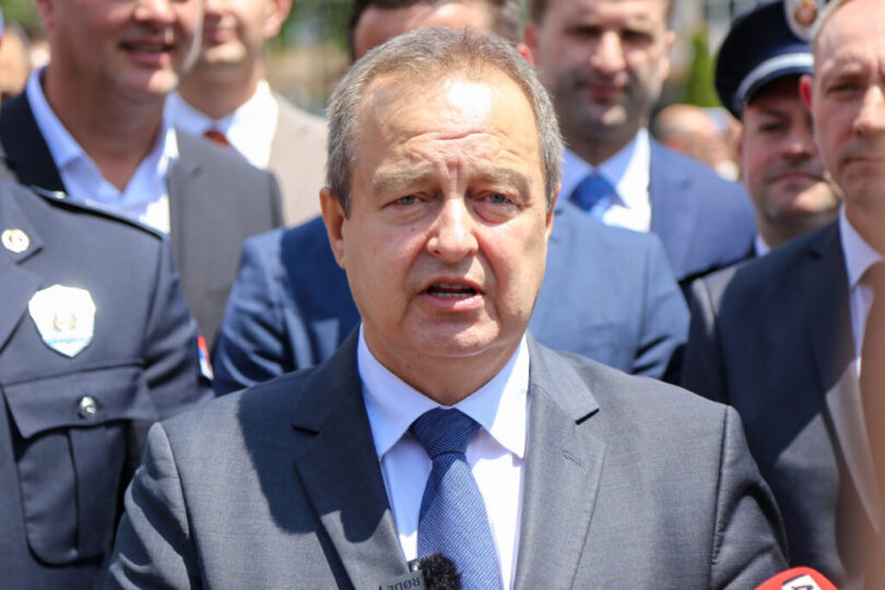 Ivica Dačić ubijen policijski službenik