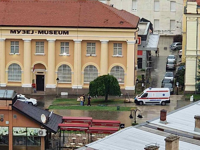 preminuo muškarac u centru grada