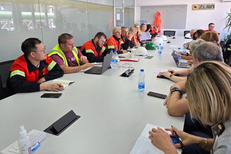 Standard SA 8000 Zijin