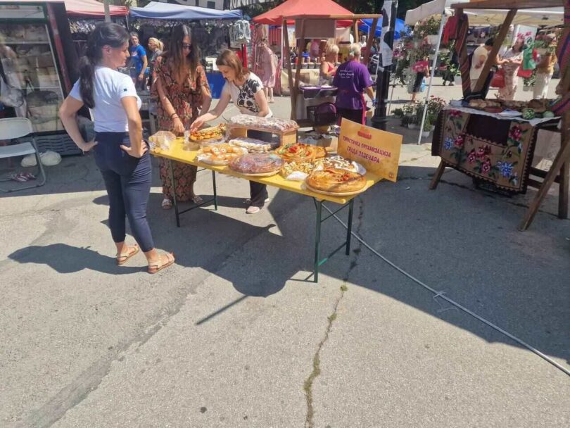 Gastro karavan 2024