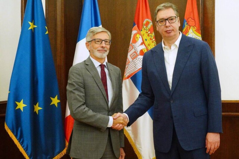 Vučić sa Košarom pripreme pred dolazak Makrona