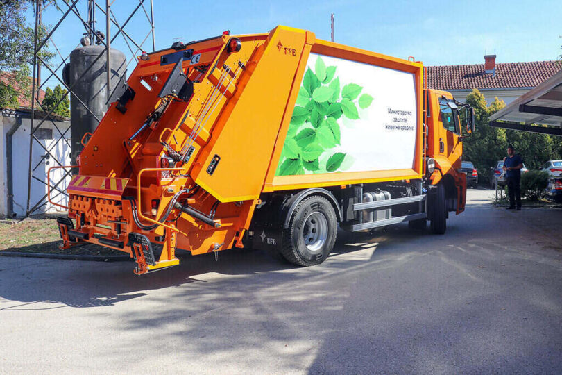 kamion za odvoženje otpada