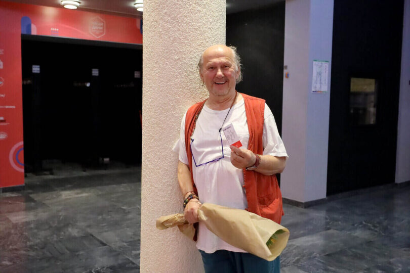 Lijevo desno glumac Zijah Sokolović