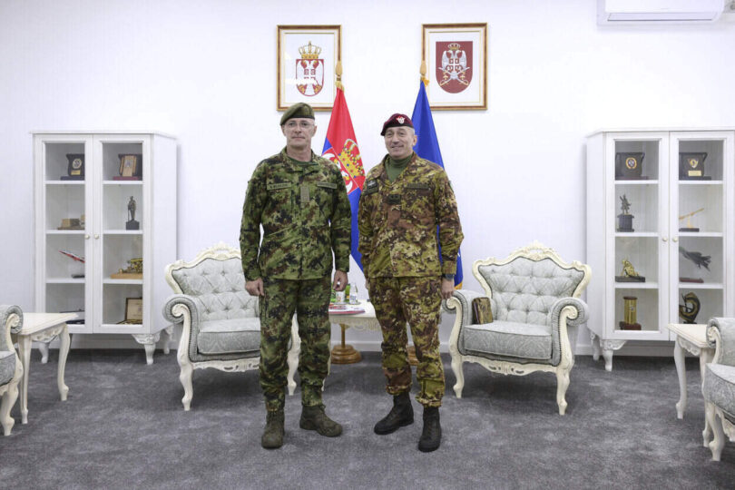 Načelnik generalštaba sa komandantom kfora