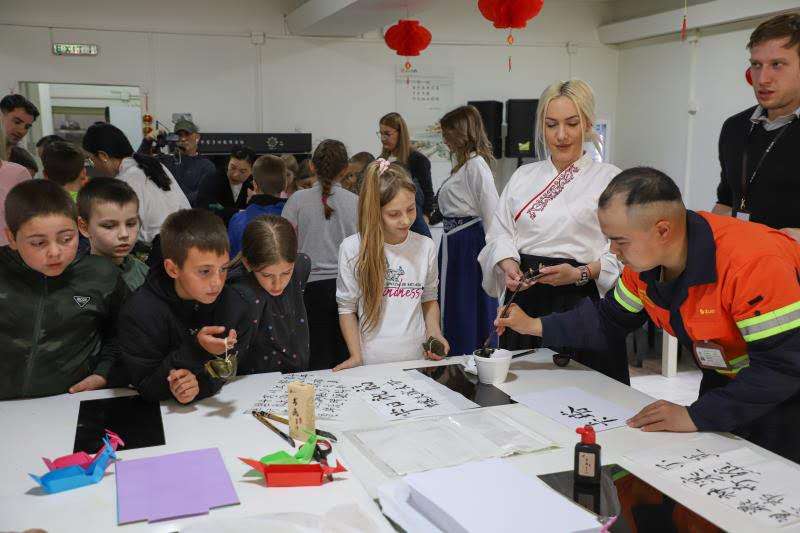 FESTIVAL ZMAJEVIH ČAMACA